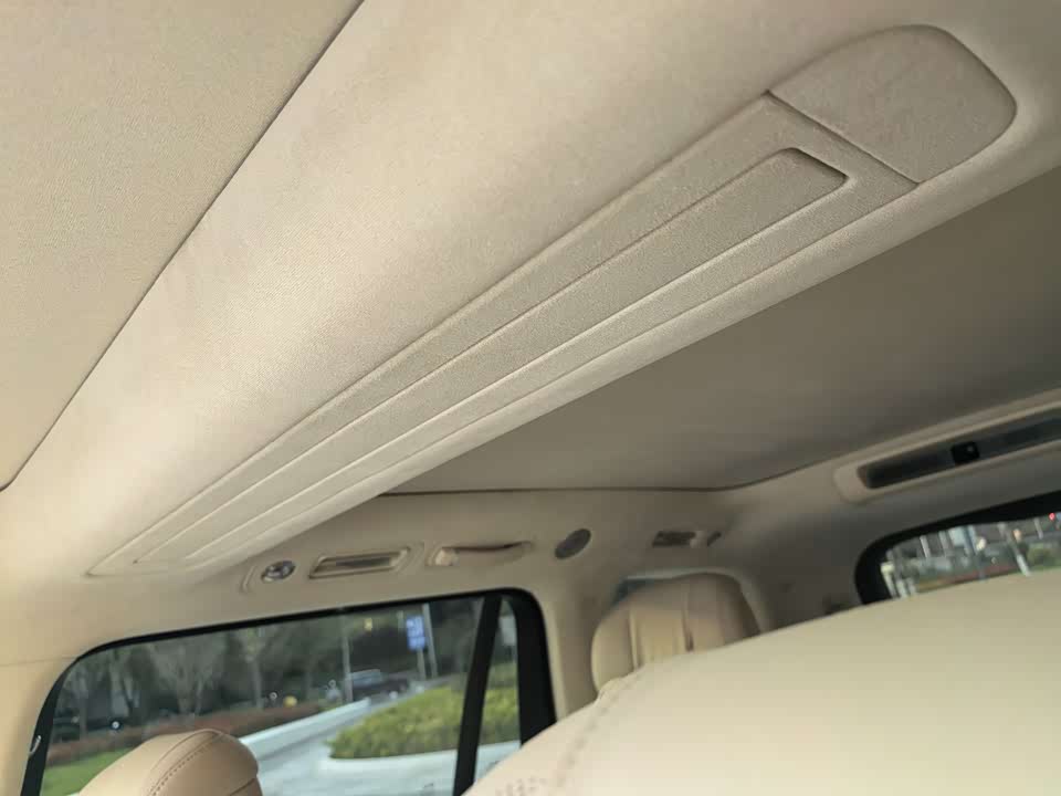 AITO Ask the world M9