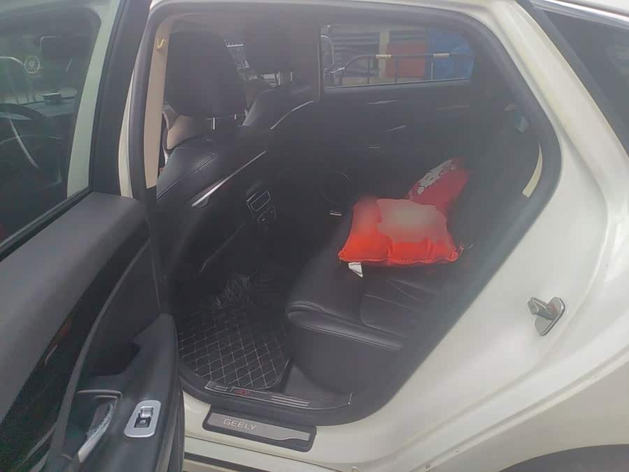 Geely Borui 2015, фото 13
