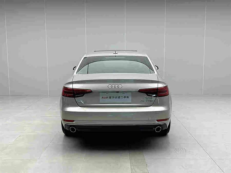 Audi A4L 2017, фото 5