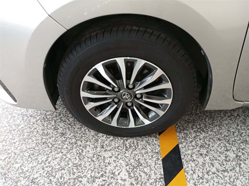 Toyota Corolla, 2018 25