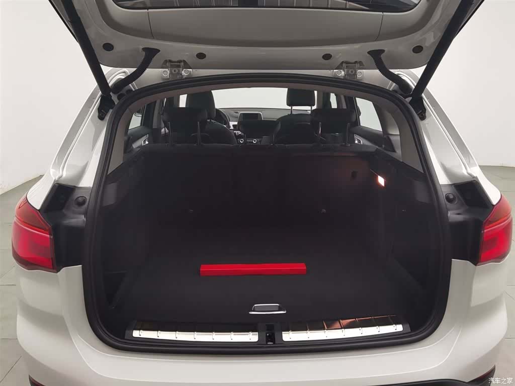 BMW X1, 2018 16