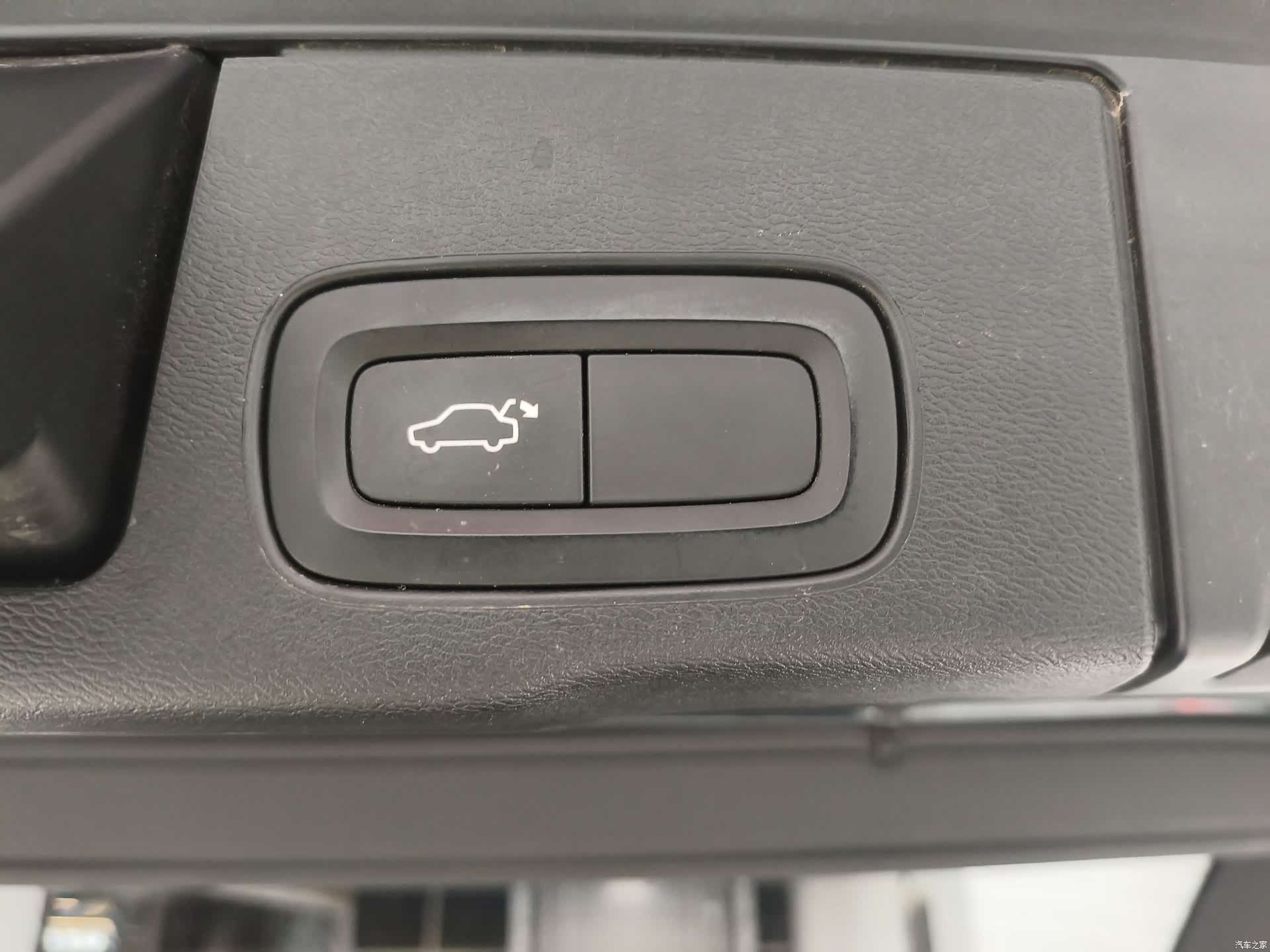 Volvo XC60, 2018 9