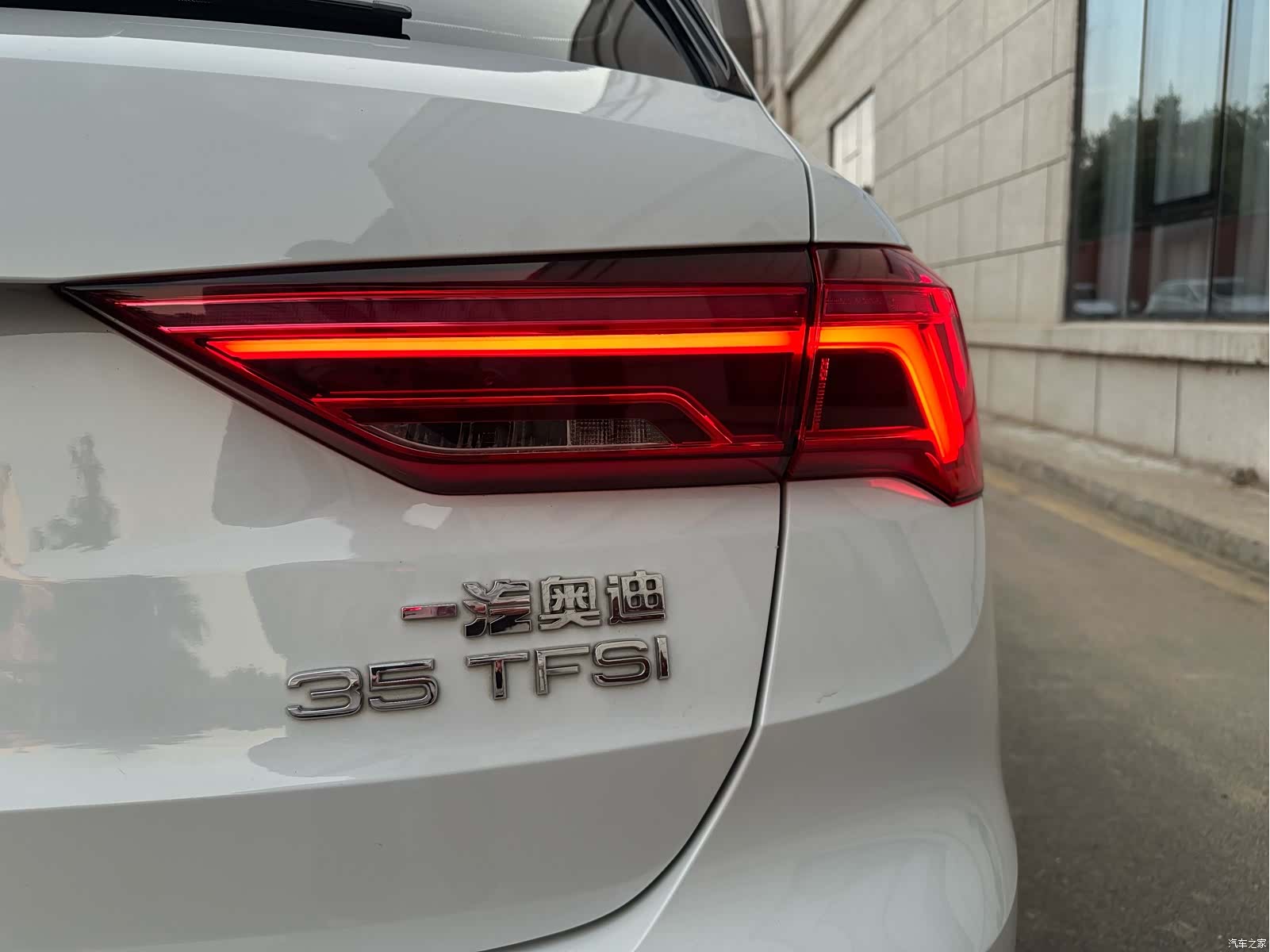Audi Q3, 2023 6