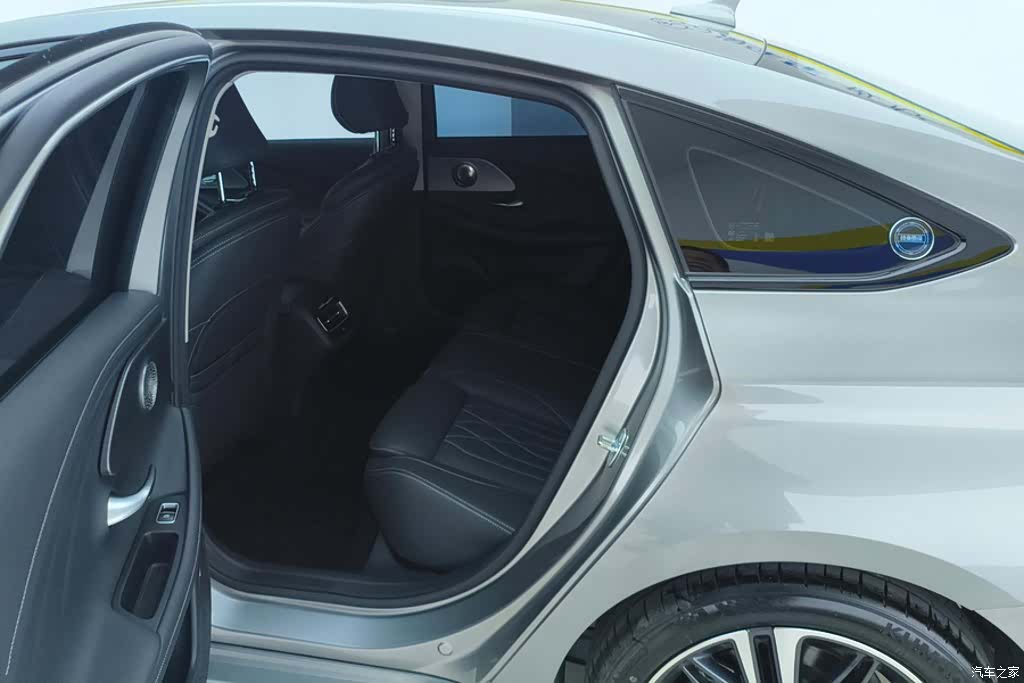 Chery Arrizo 8, 2024 11