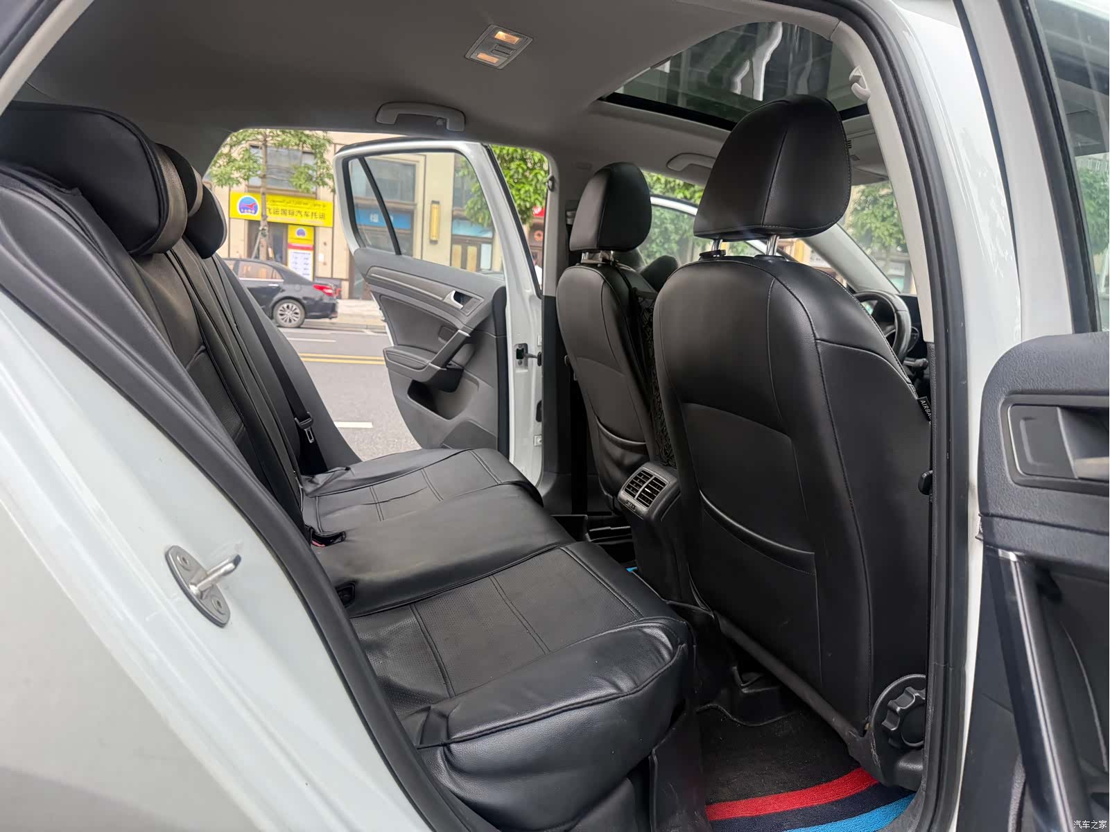 Volkswagen Golf, 2017 10
