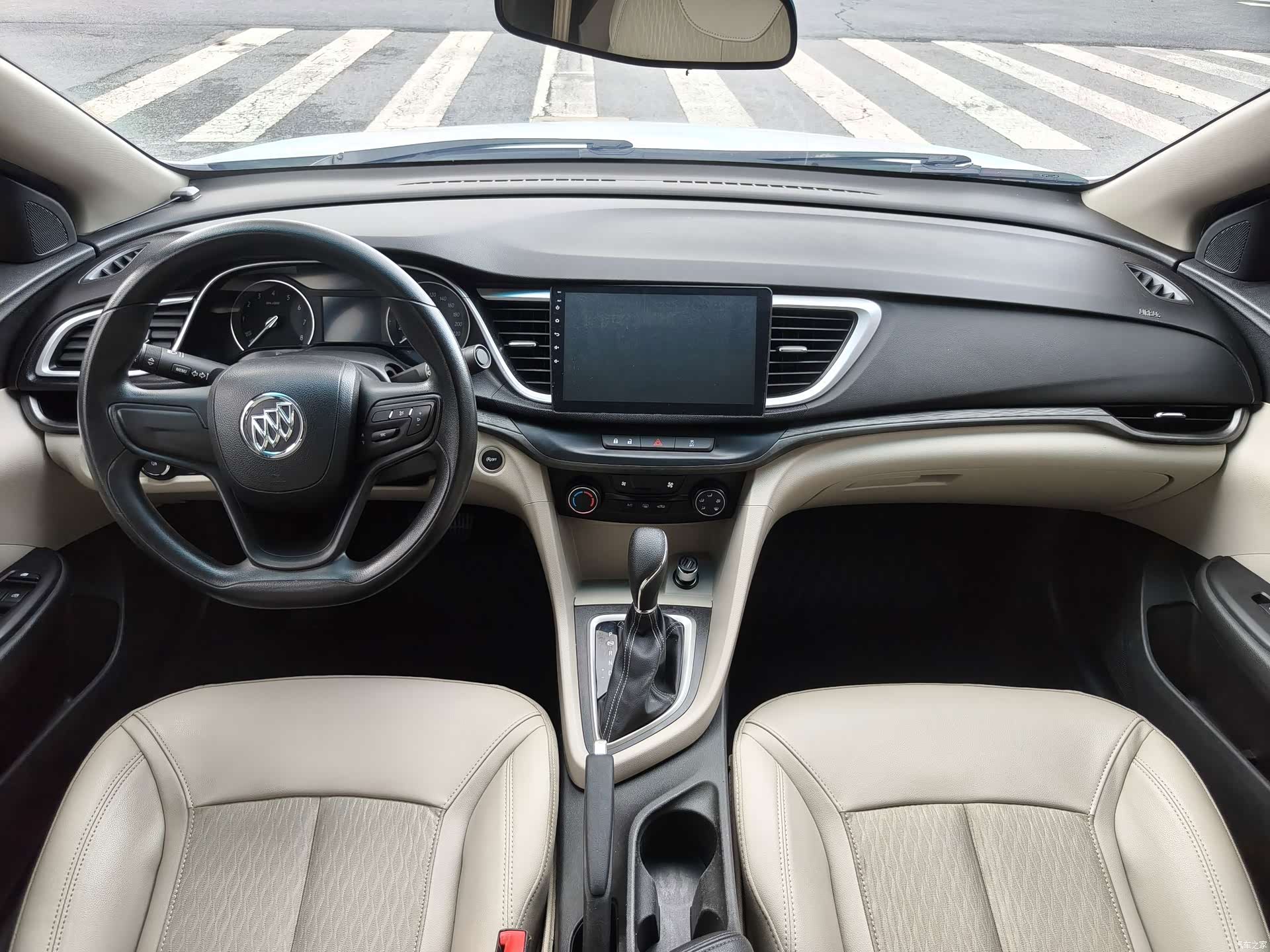 Buick 15N, 2017 все фото