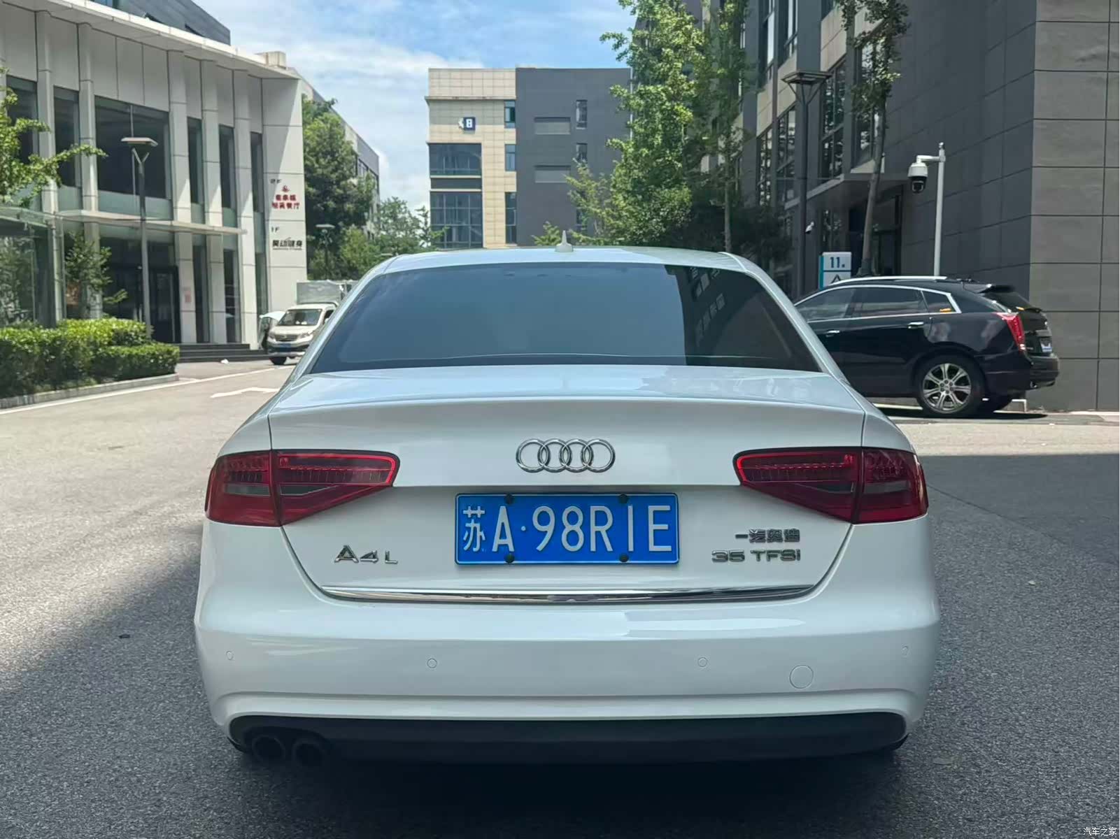 Audi A4L, 2012 все фото