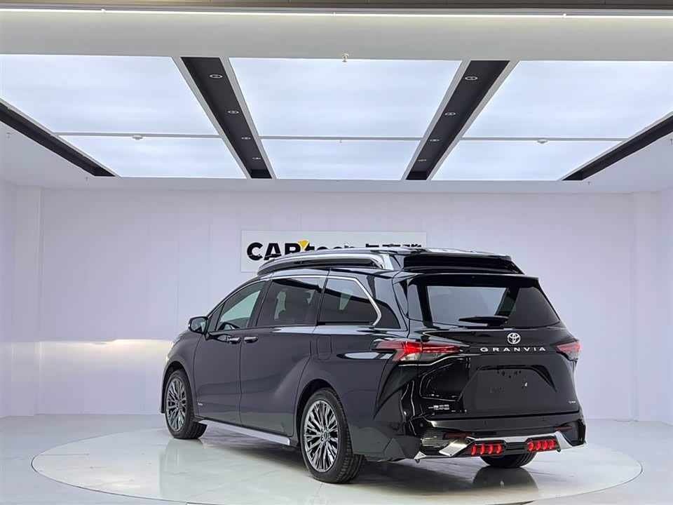 Toyota Grevia