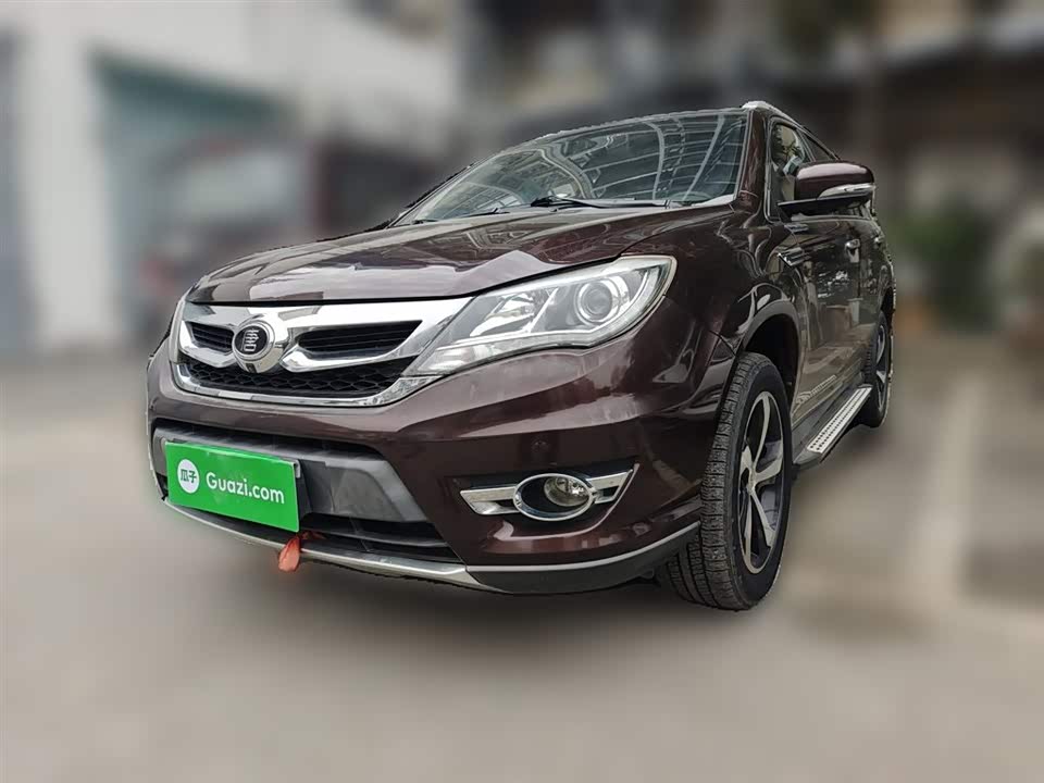 BYD S7