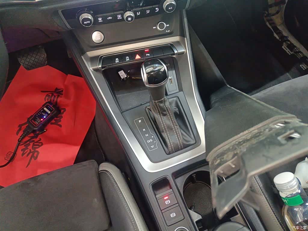 Audi Q3, 2019 14
