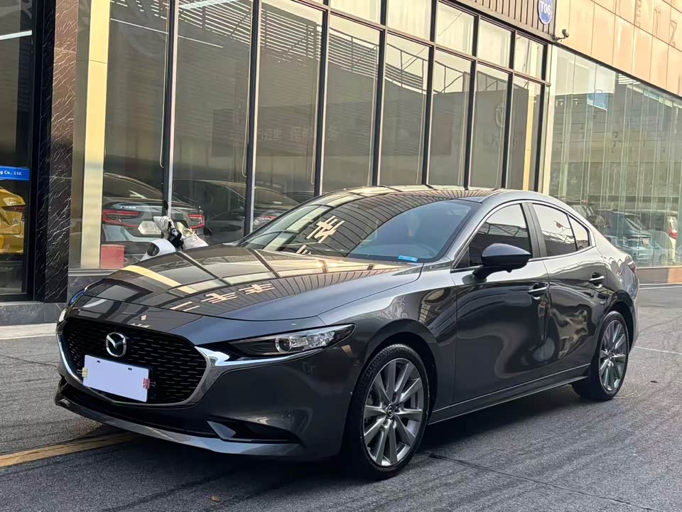 Mazda 3 Angkesaila