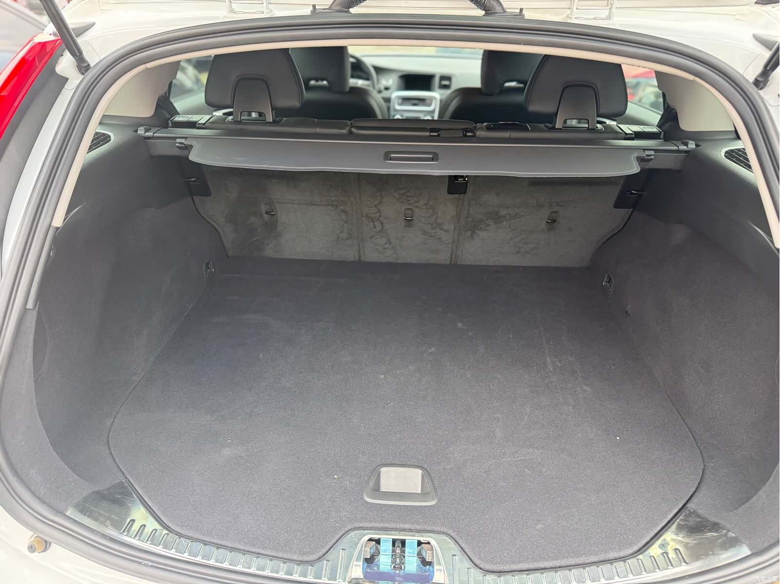 Volvo V60, 2016 11