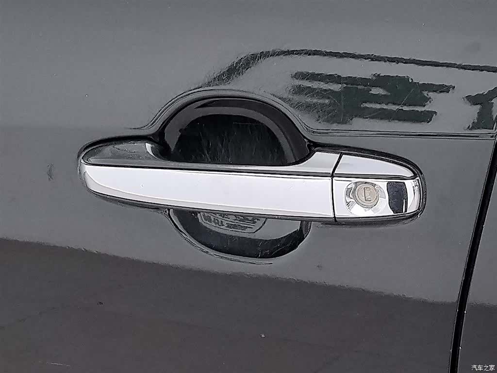 Toyota Camry, 2017 18