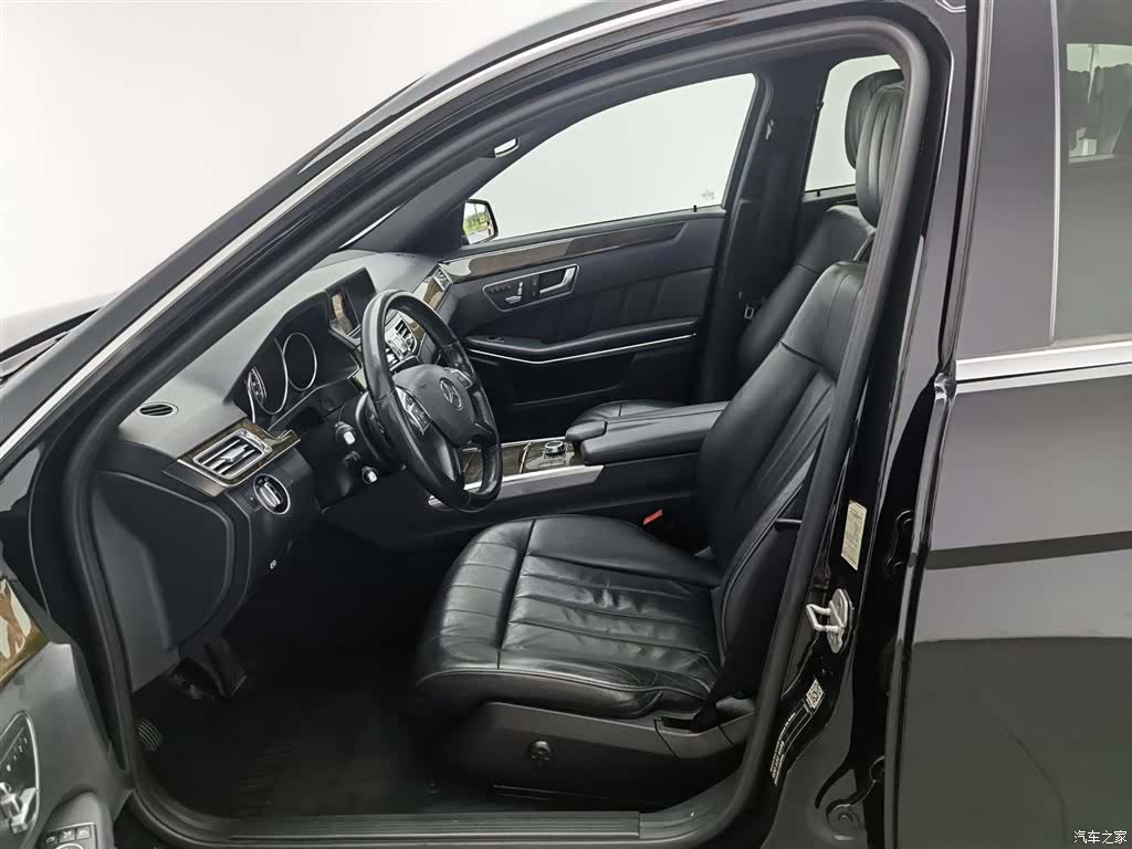Mercedes-Benz E-Class, 2015 10