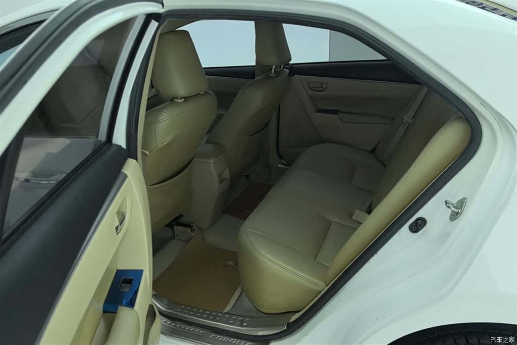 Toyota Corolla, 2016 11