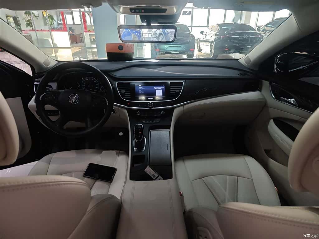 Buick LaCrosse, 2022 10