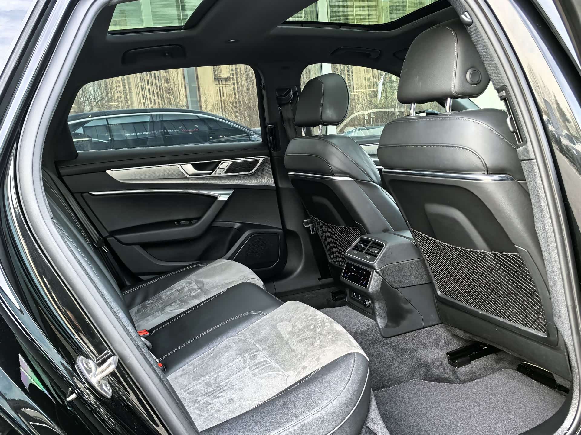 Audi A6L, 2025 12