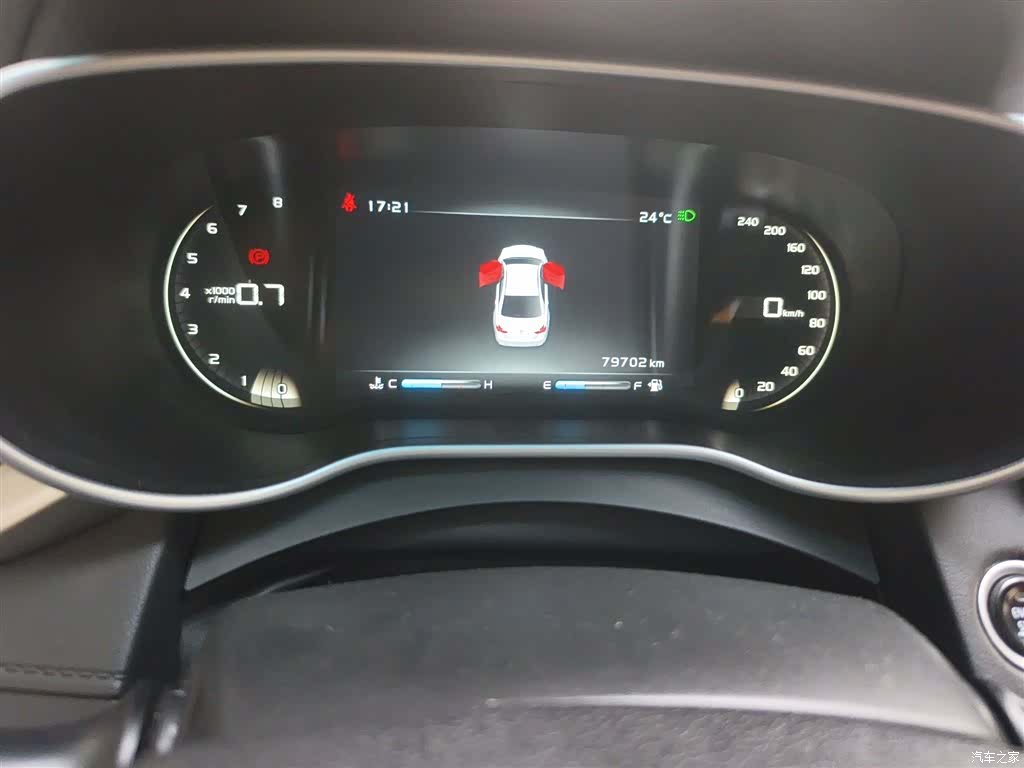Geely Emgrand, 2018 все фото