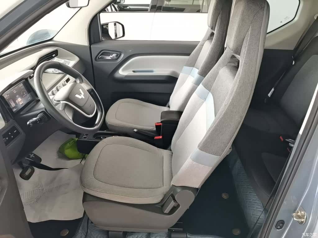 Wuling MINIEV, 2022 15