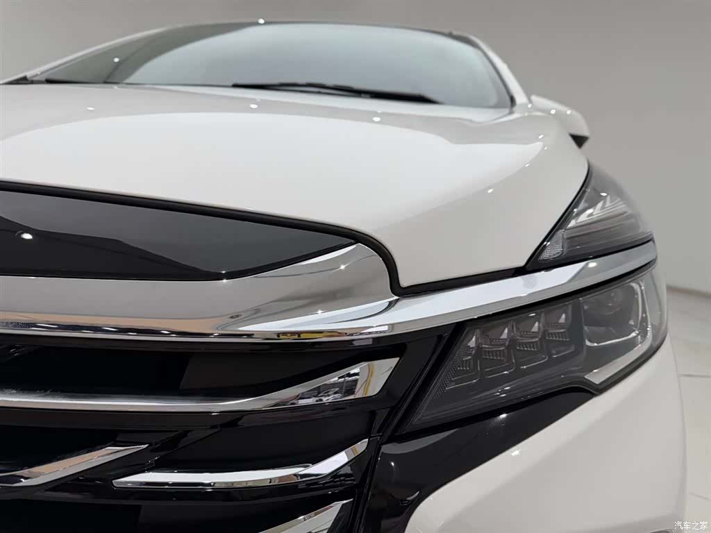 Buick GL8, 2023 2