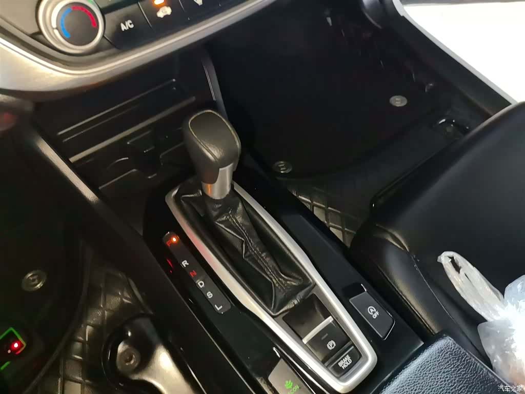 Honda V, 2019 14