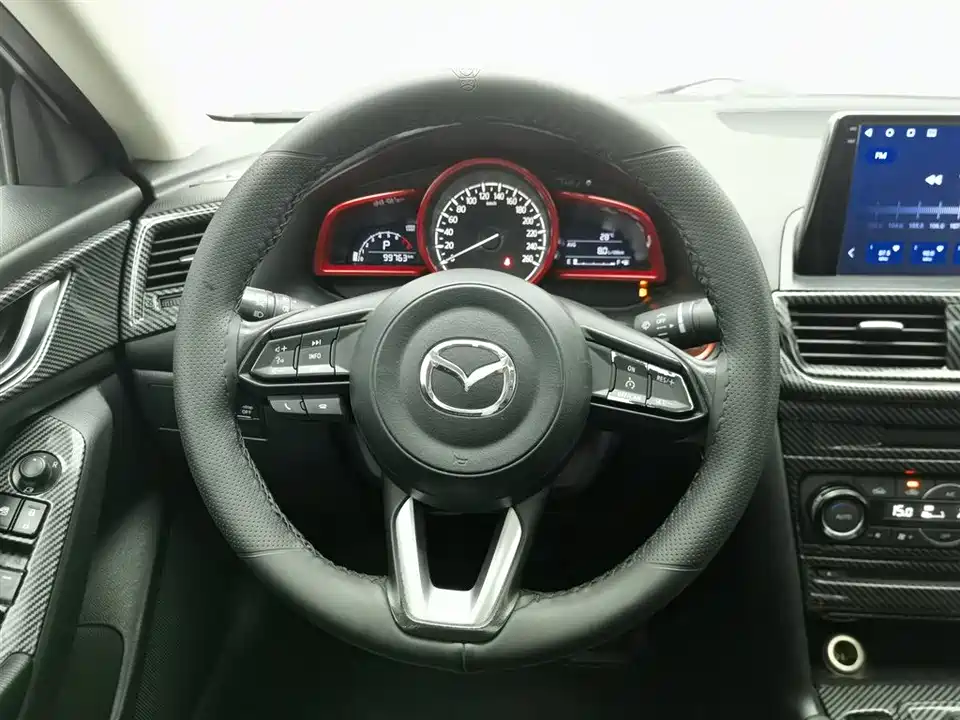 Mazda 3 Angkesaila