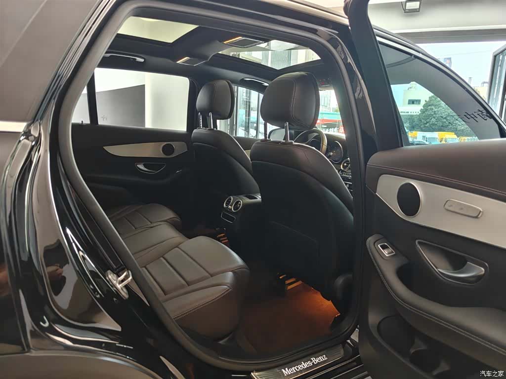 Mercedes-Benz GLC, 2022 15