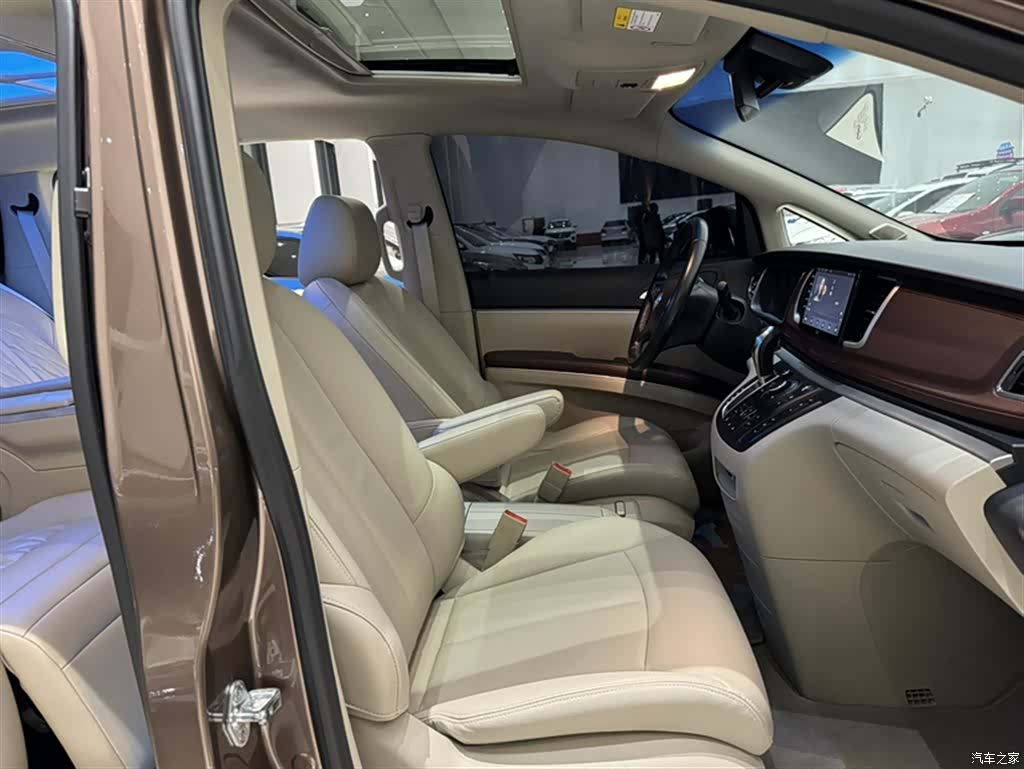 Buick GL8, 2020 16