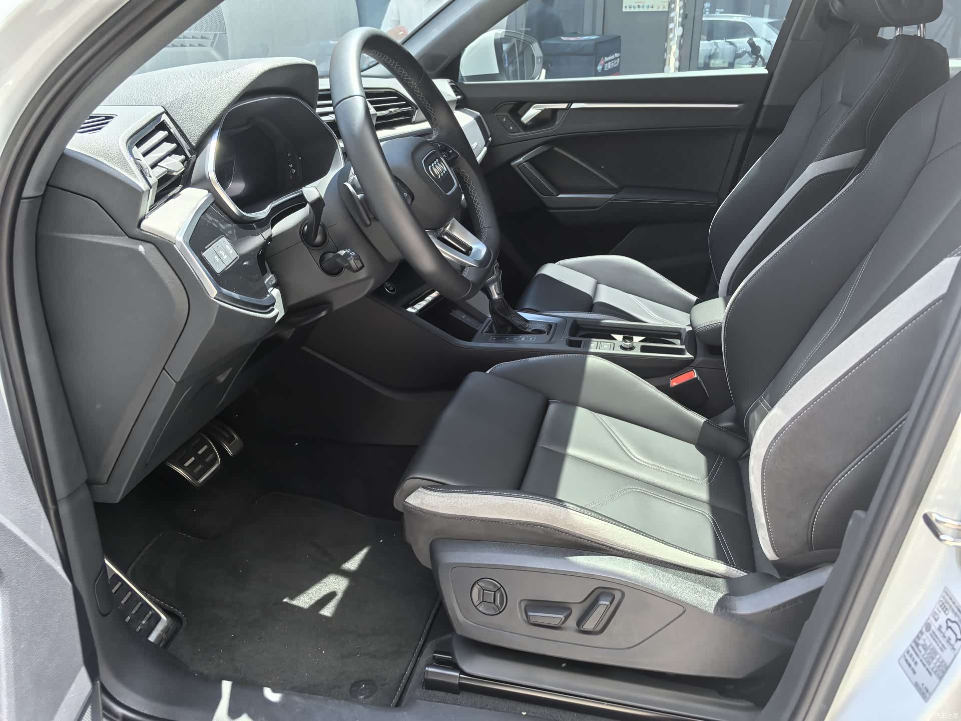 Audi Q3, 2024 4
