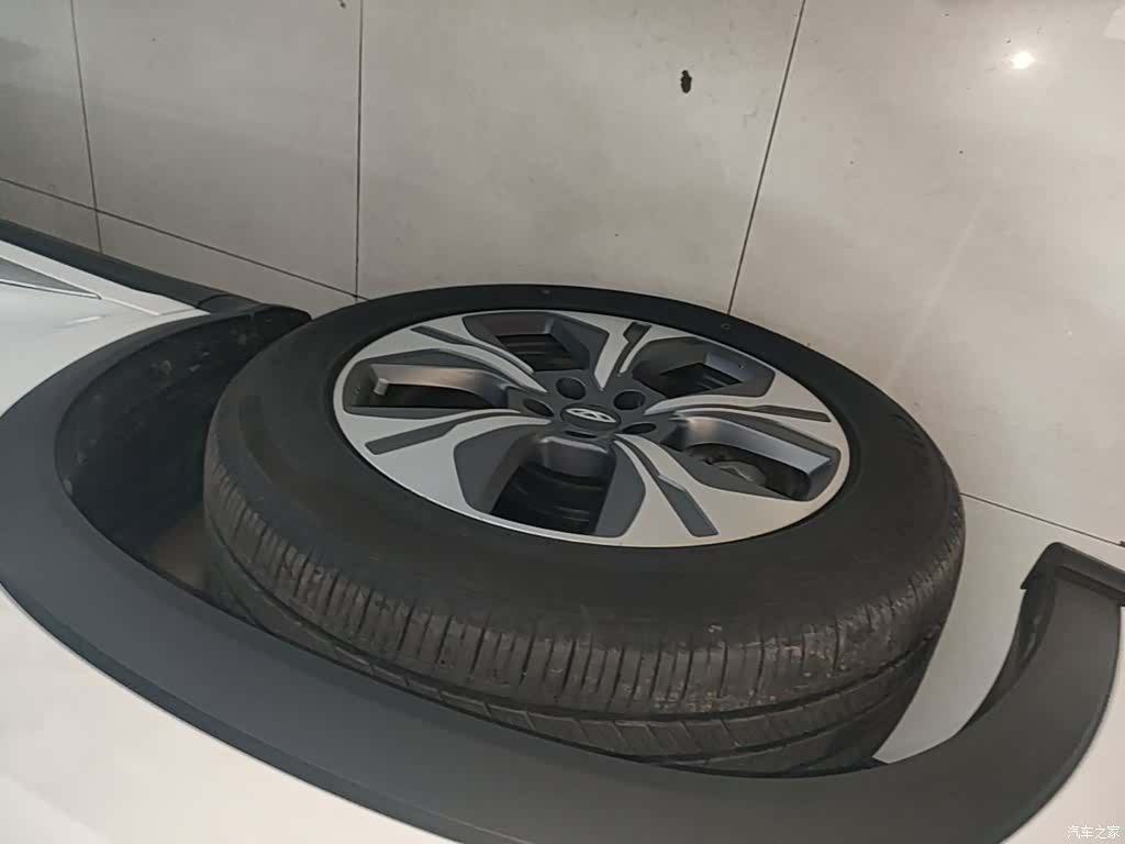 Chery Tiggo 8, 2024 23