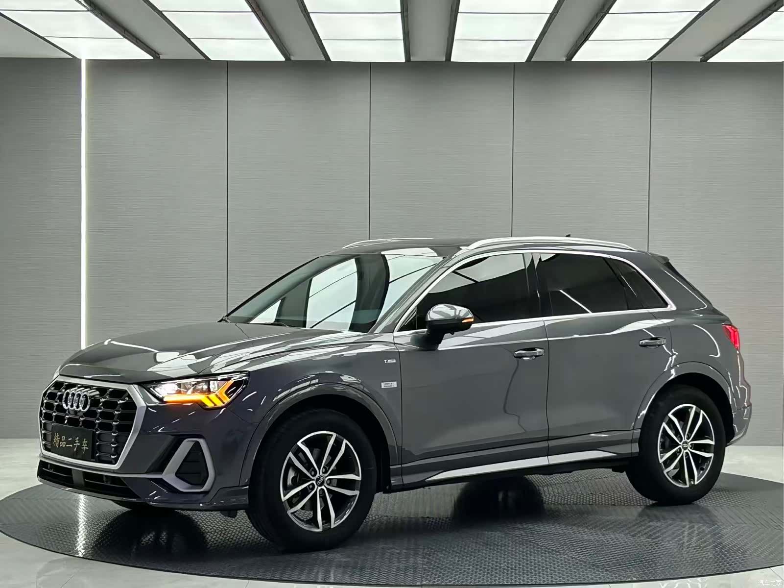 Audi Q3, 2022 1