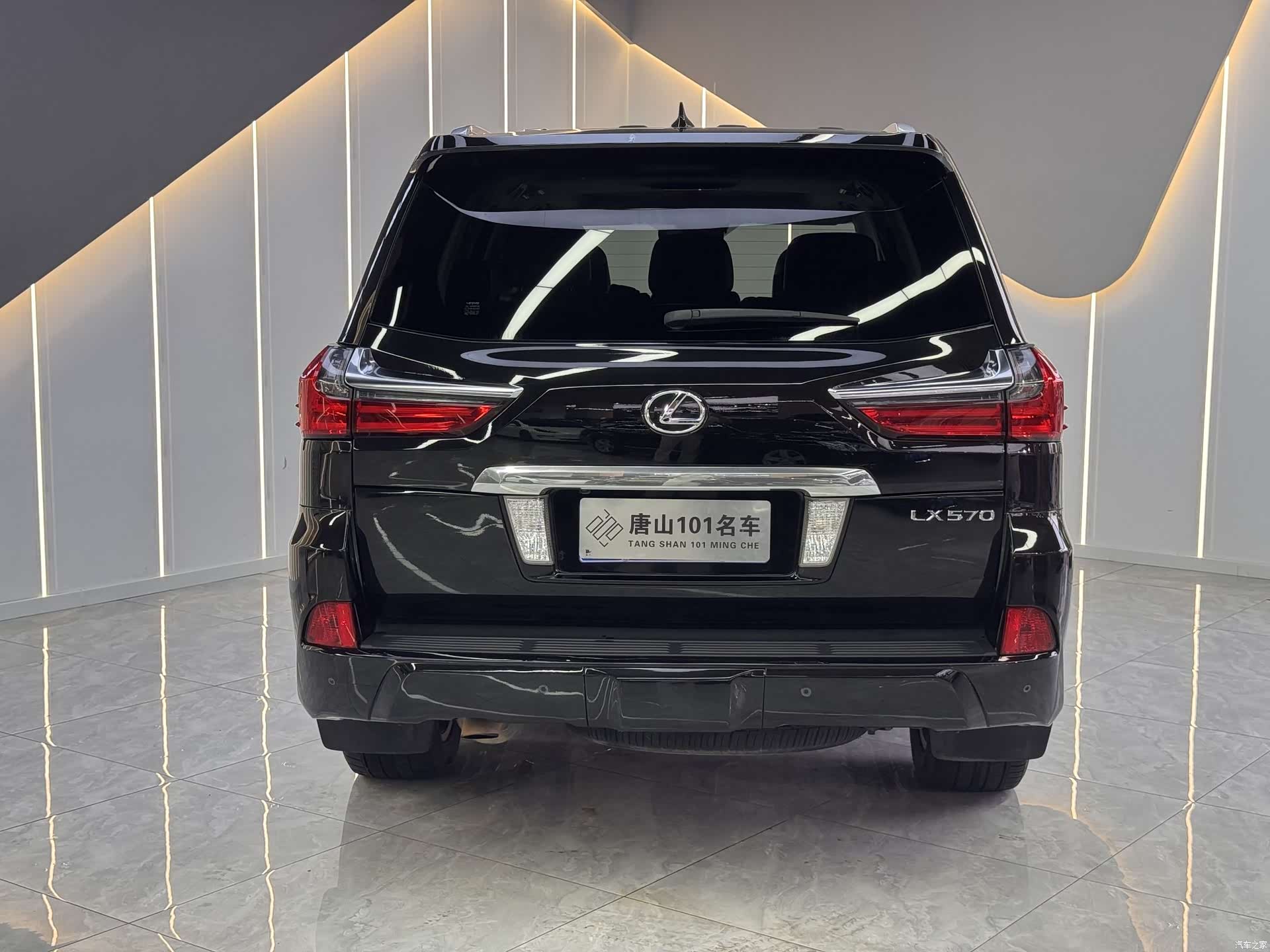 Lexus LX, 2018 8