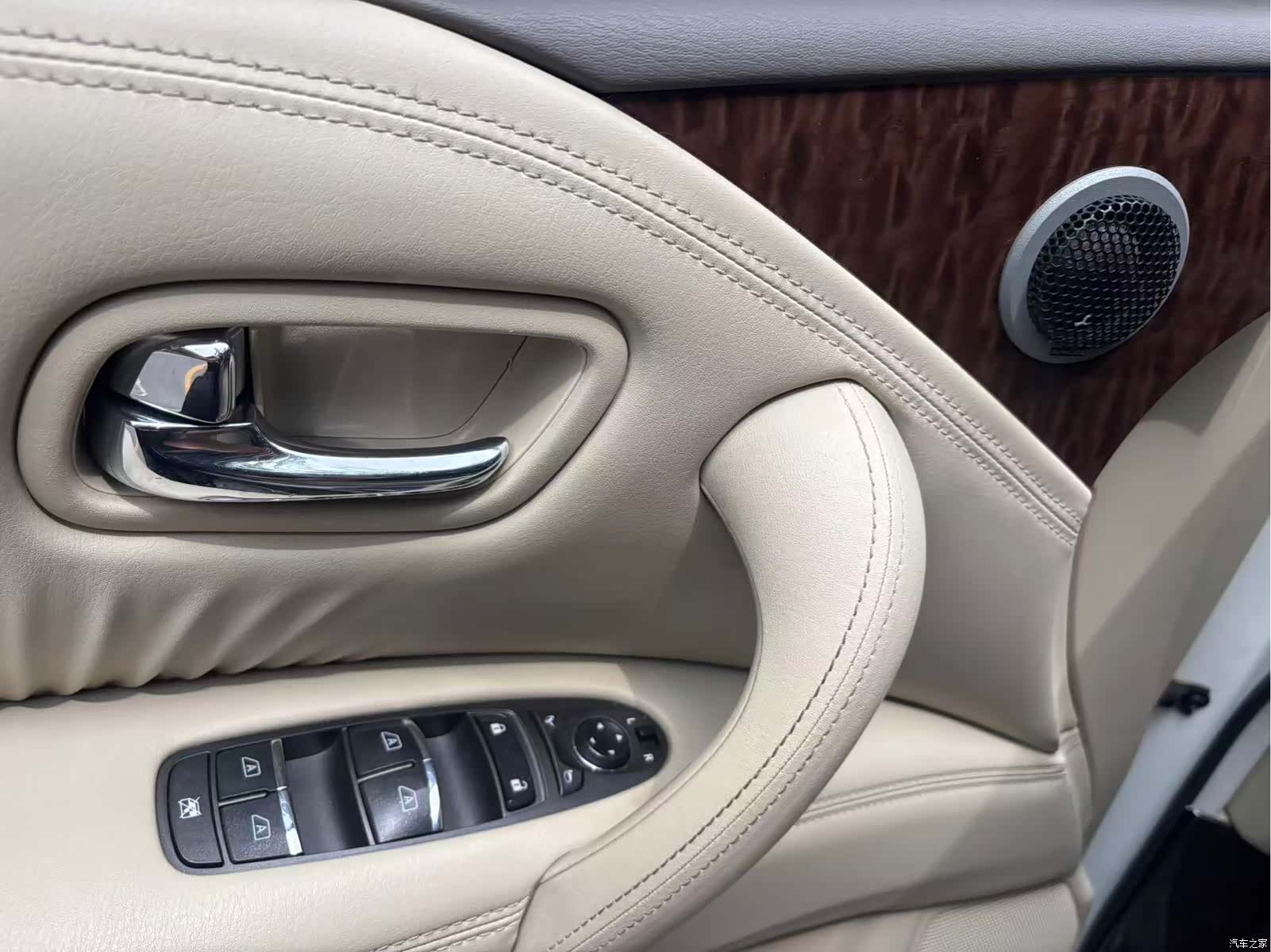 Nissan Patrol, 2018 7