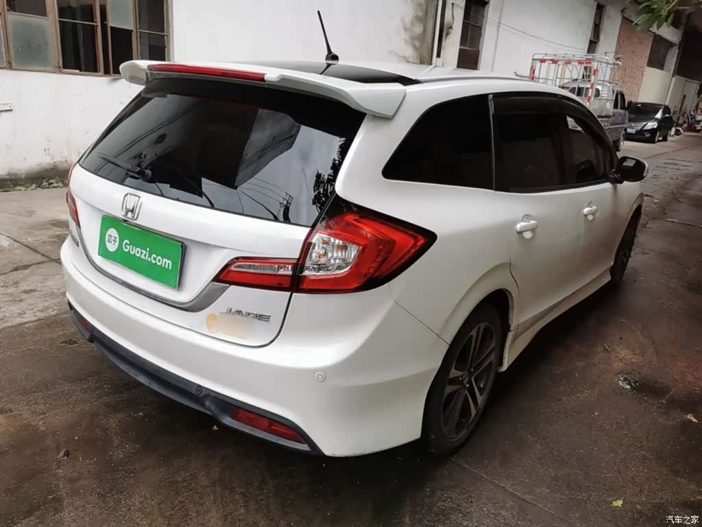 Honda Jade, 2016 7