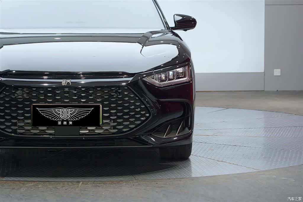 BYD Han, 2024 3