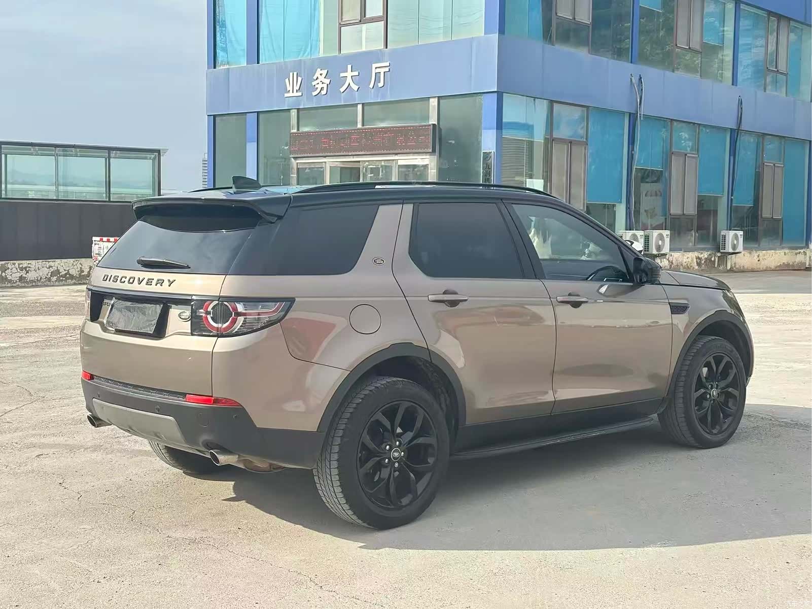 Land Rover Discovery, 2017 9