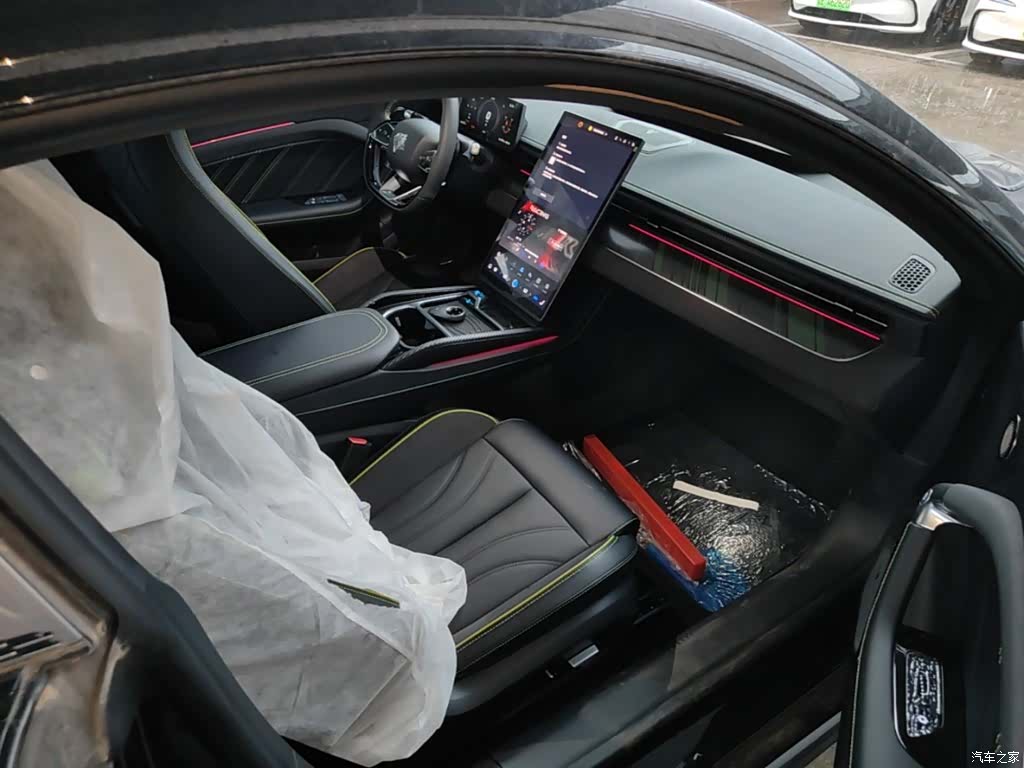 Neta GT, 2026 25