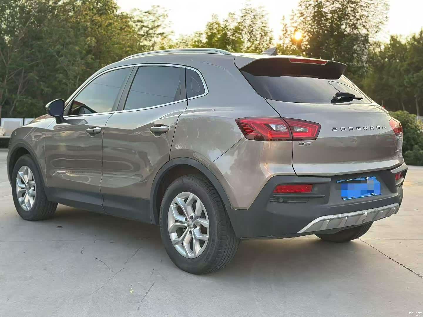 Borgward BX5, 2019 3