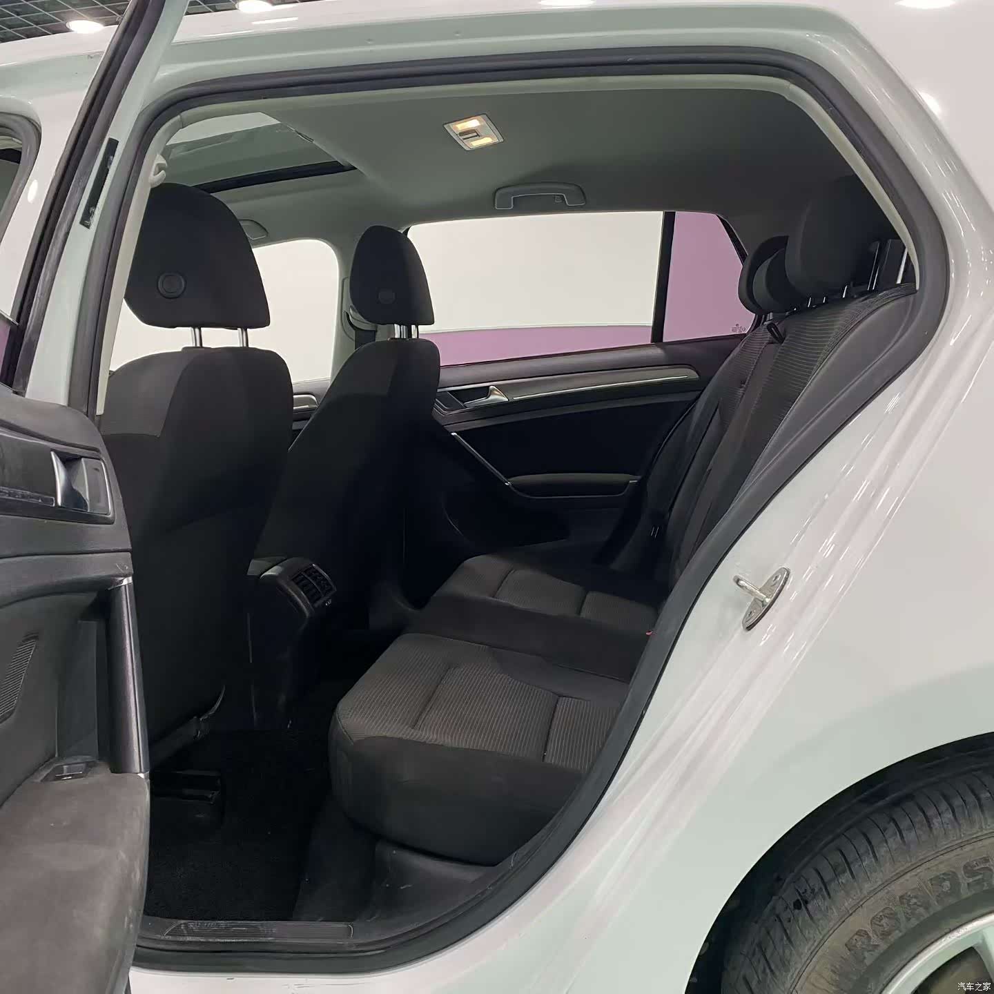 Volkswagen Golf, 2016 все фото