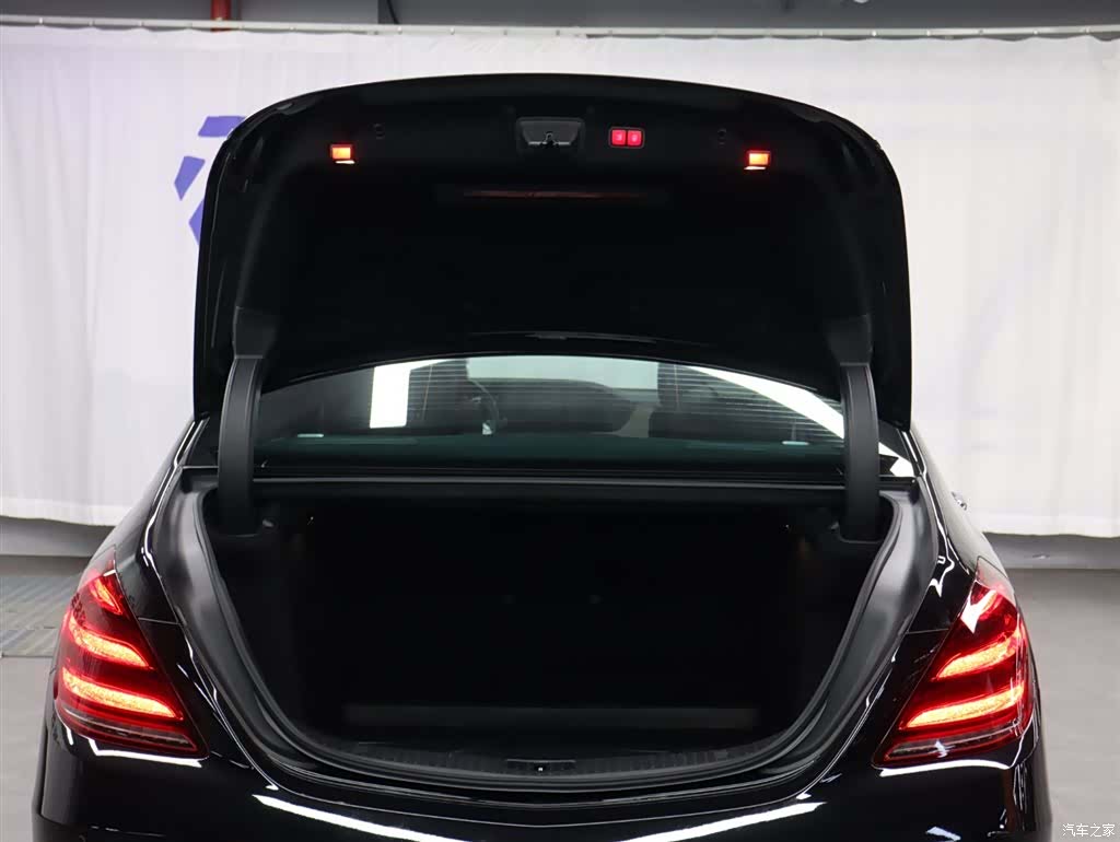 Mercedes-Benz S-Class, 2020 33