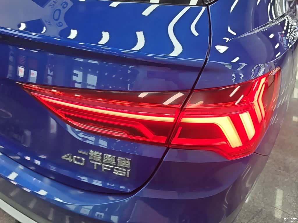 Audi Q3, 2021 8