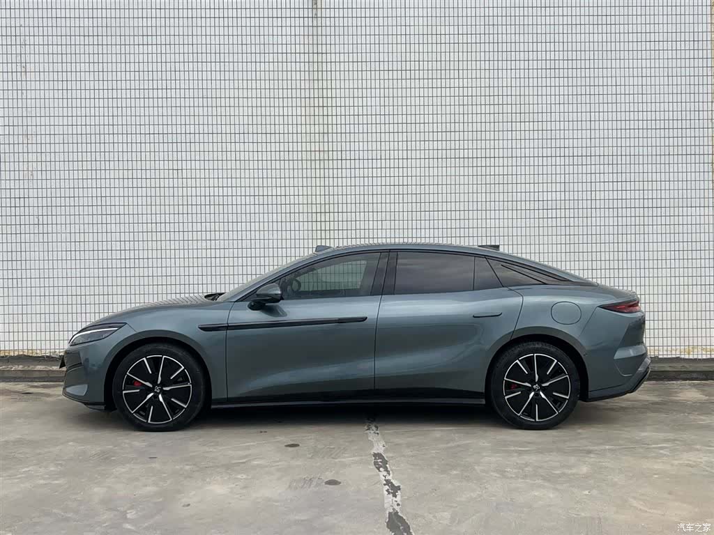 BYD Han, 2025 3