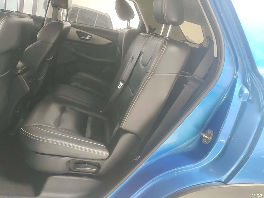 DongFeng S560, 2020 17