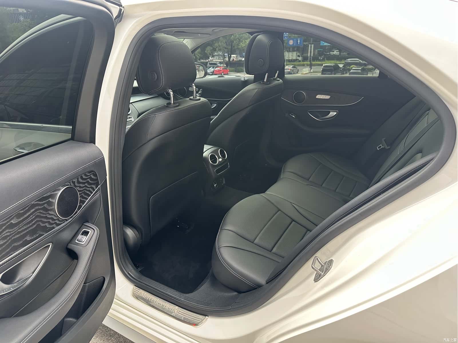 Mercedes-Benz C-Class, 2020 12