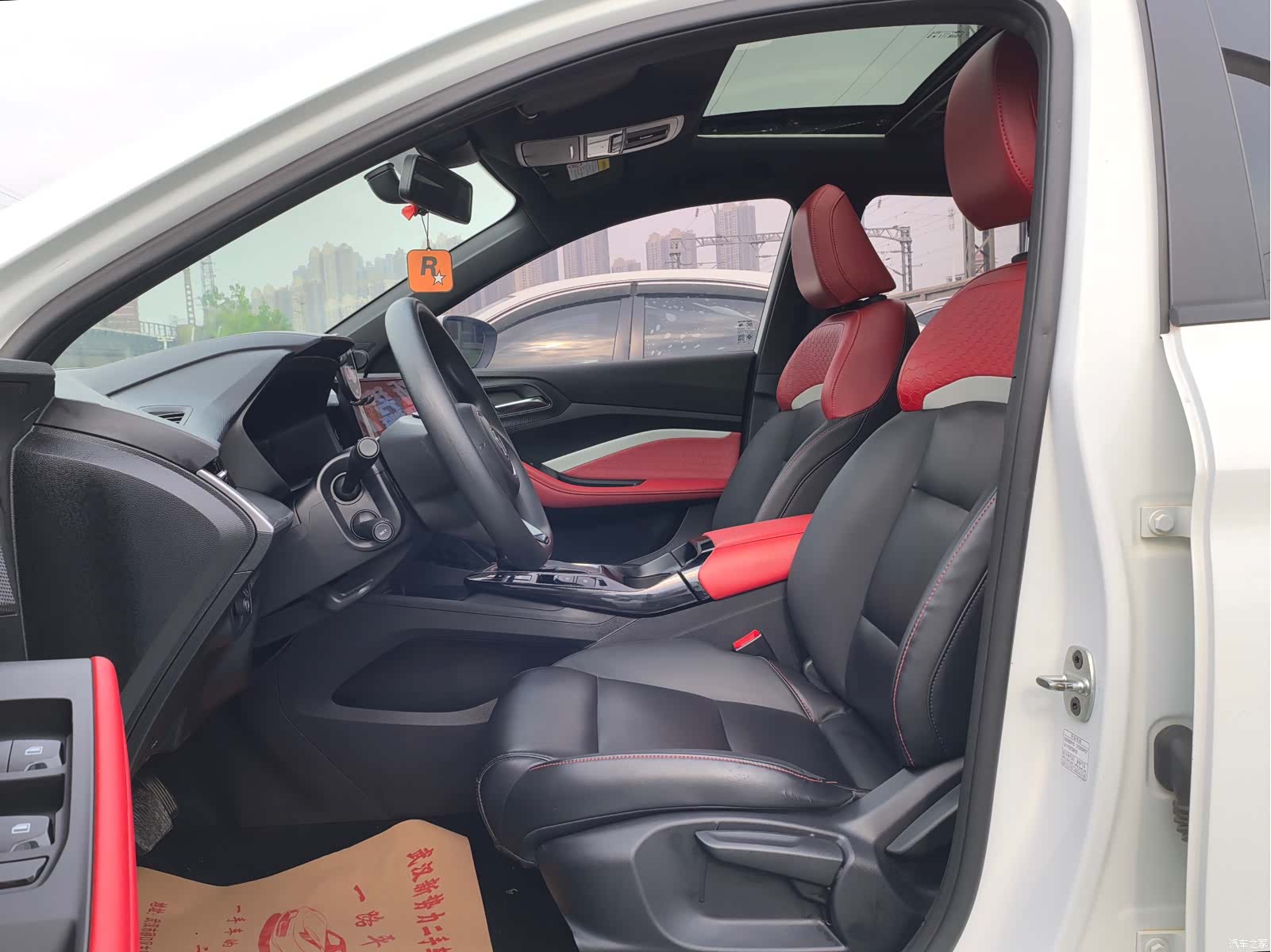 MG MG5, 2020 13