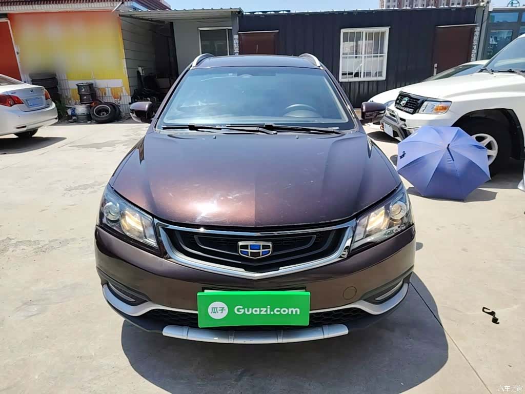Geely Emgrand, 2017 3