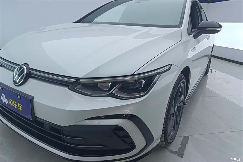 Volkswagen Golf, 2024 все фото
