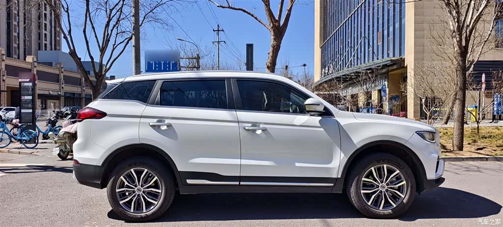 Geely Boyue, 2020 25