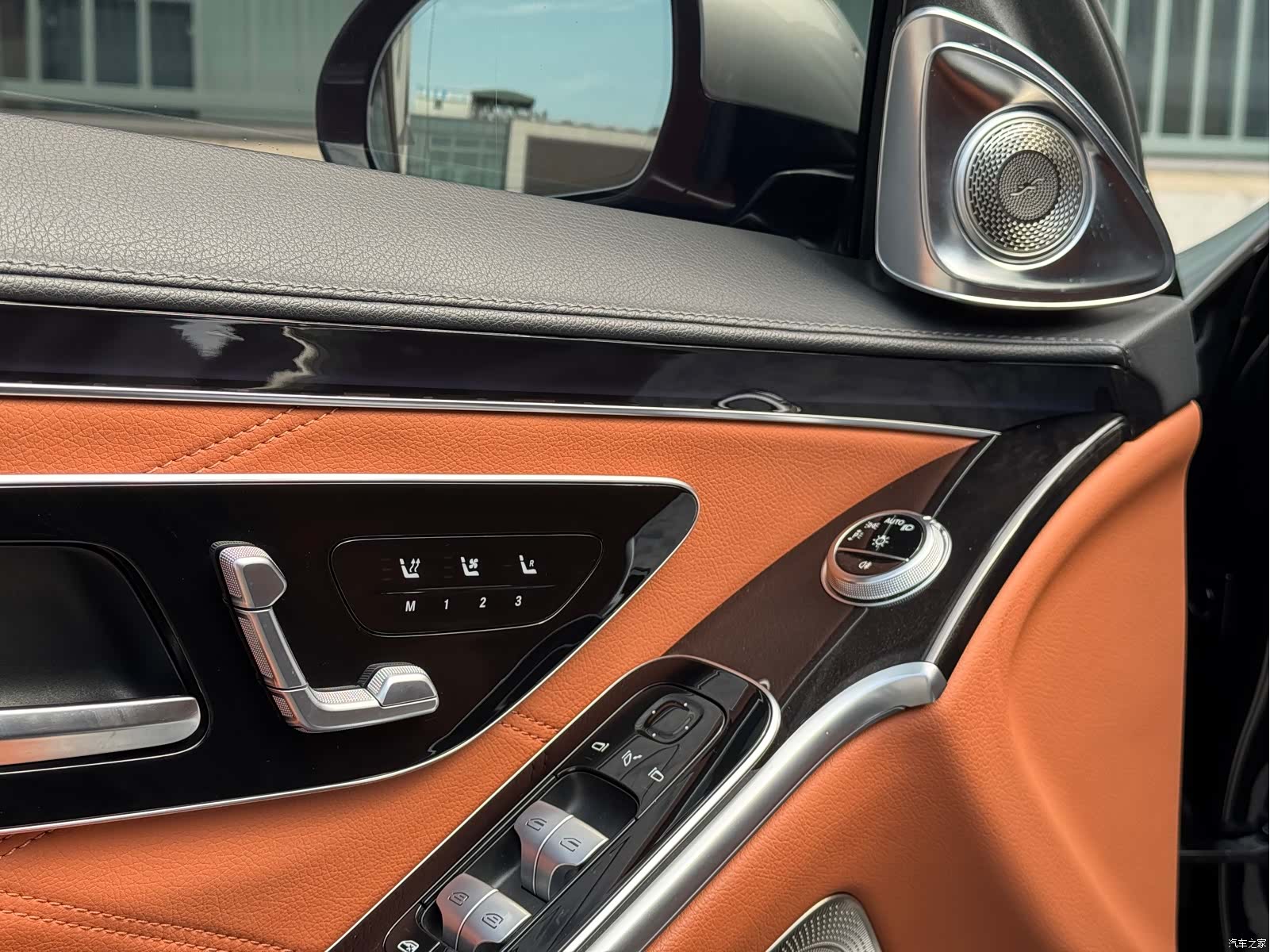 Maybach S-Class, 2023 7