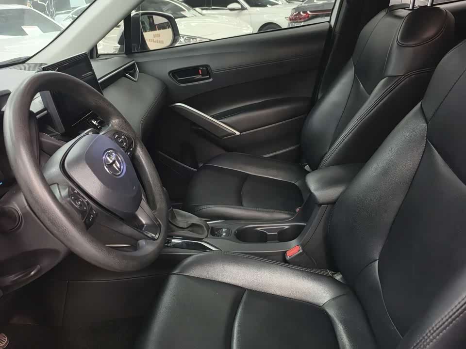 Toyota Corolla Sharp amplifier